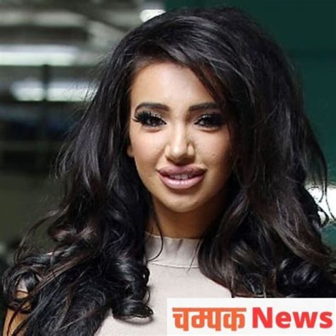 chloe khan wikipedia